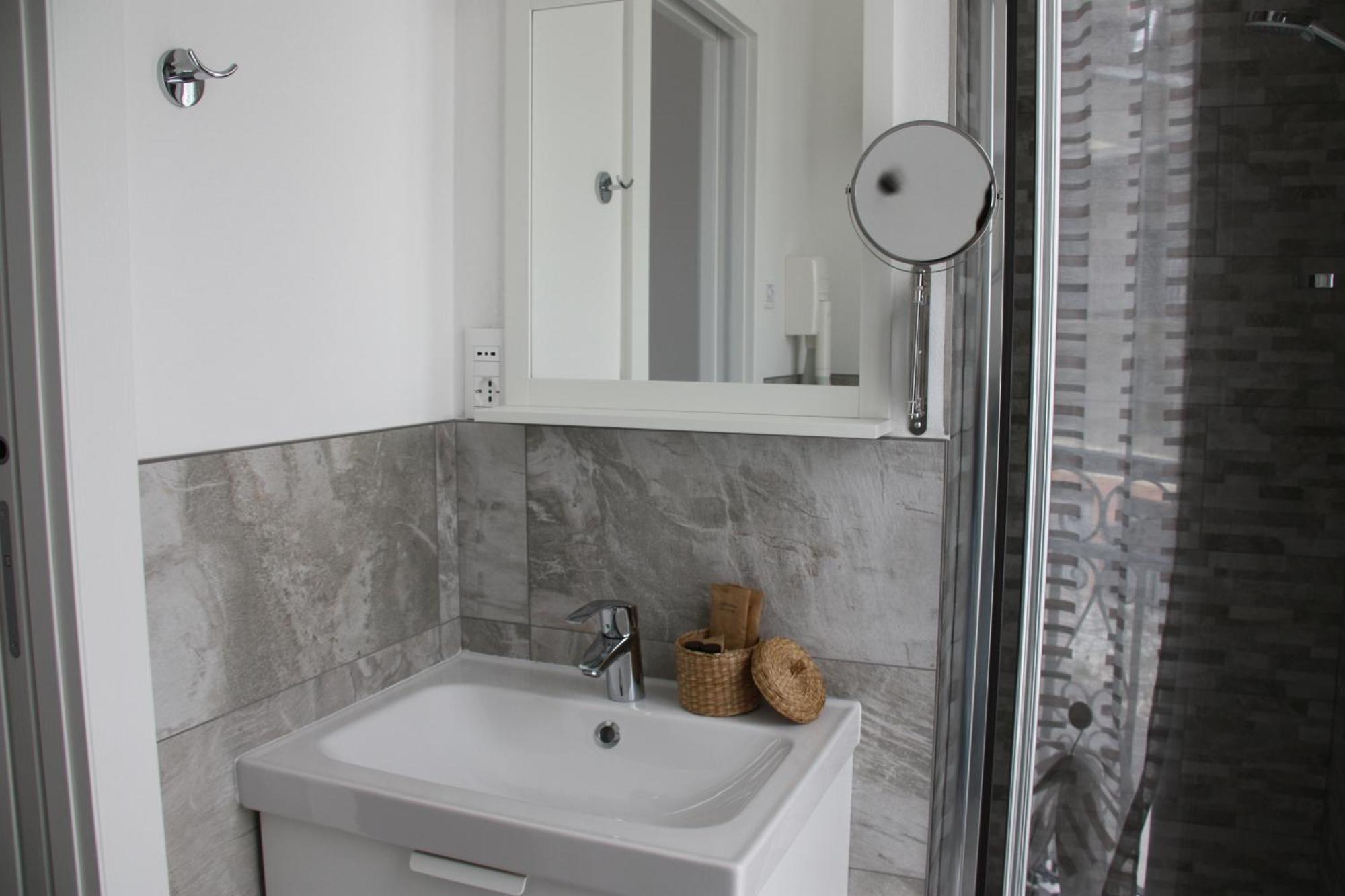 B&B Le Magnolie Faggeto Lario Εξωτερικό φωτογραφία